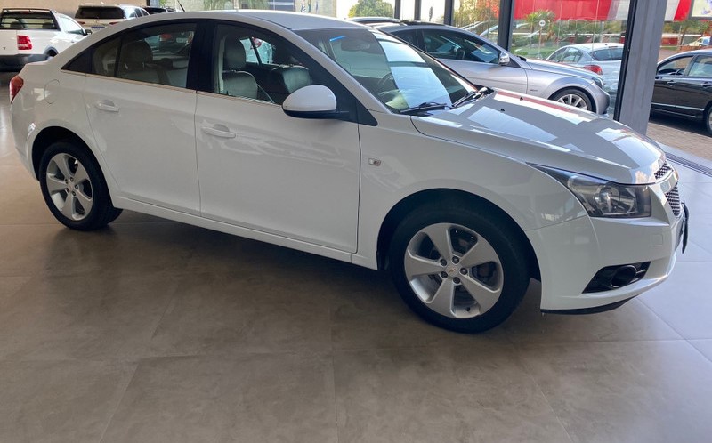 CRUZE 1.8 LT 16V FLEX 4P AUTOMÁTICO ANO 2012 COR BRANCO